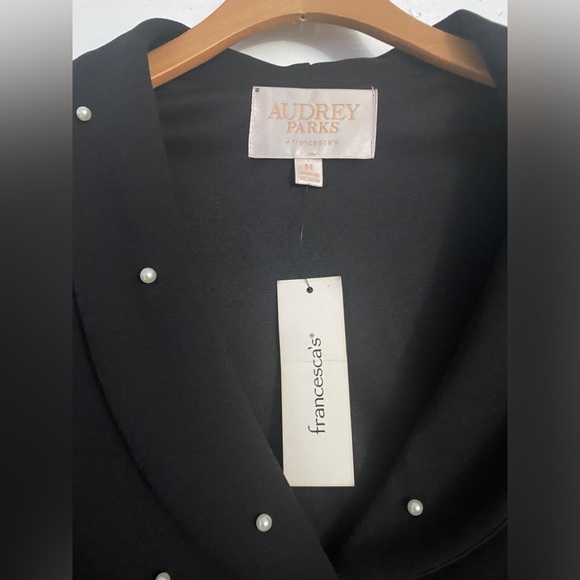 FRANCESCA’S Pearl Mini Dress - Picture 5 of 12